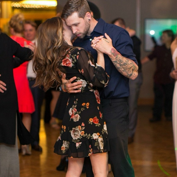 Meet your Posher, Erika - Picture 2 of 4